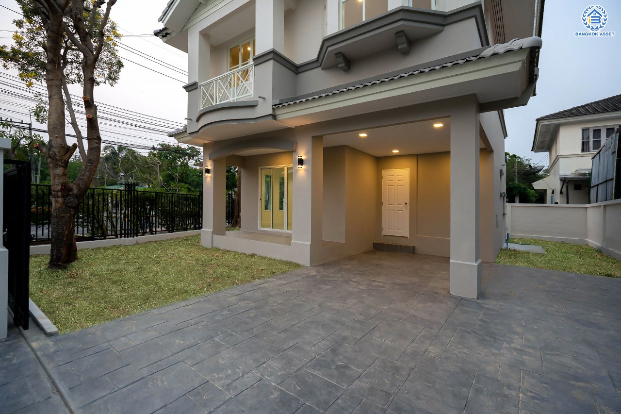 บ้านมือสองตกแต่งใหม่ โครงการ ชลลดา วัดลาดปลาดุก บ้านเดี่ยวหลังมุม คุณภาพระดับ L&H บนเนื้อที่ 57.7 ตร.ว. ฟังก์ชัน 3 ห้องนอน 2 ห้องน้ำ จอดรถได้ 1 คัน บนทำเลศักยภาพ เพียง 15 นาทีถึงเซ็นทรัลเวสท์เกต ใกล้รถไฟฟ้าสายสีม่วง "สถานีคลองบางไผ่"